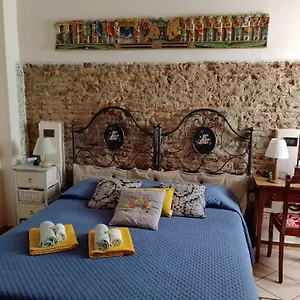 https://il-piccolo-eden-private-garden.it-tuscanyhotel.com